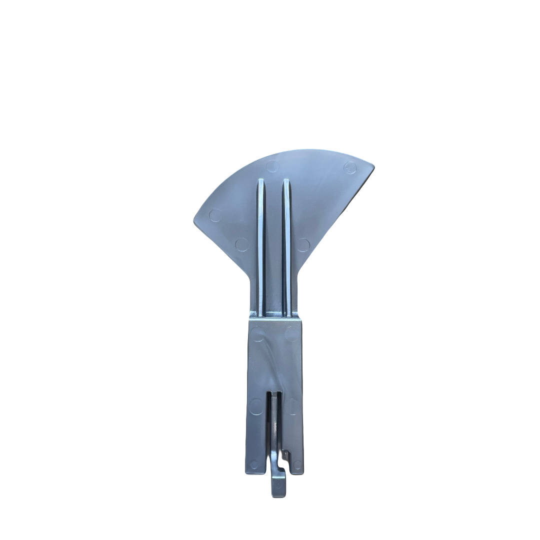Racloir pour balai triangulaire gouttières